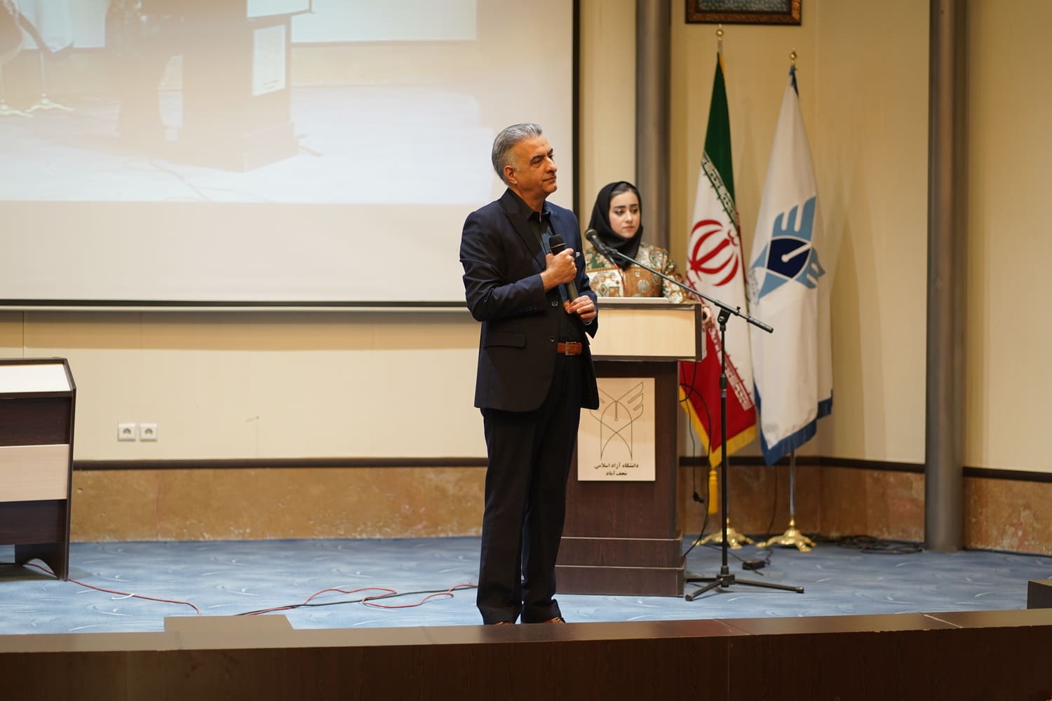 دکتر علی جابرزاده انصاری در دانشگاه آزاد اسلامی واحد نجف آباد